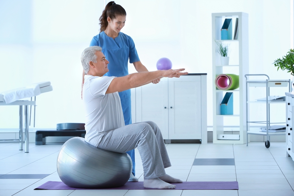 Excellence in Physiotherapy Services 1 Physiotherapy run to win